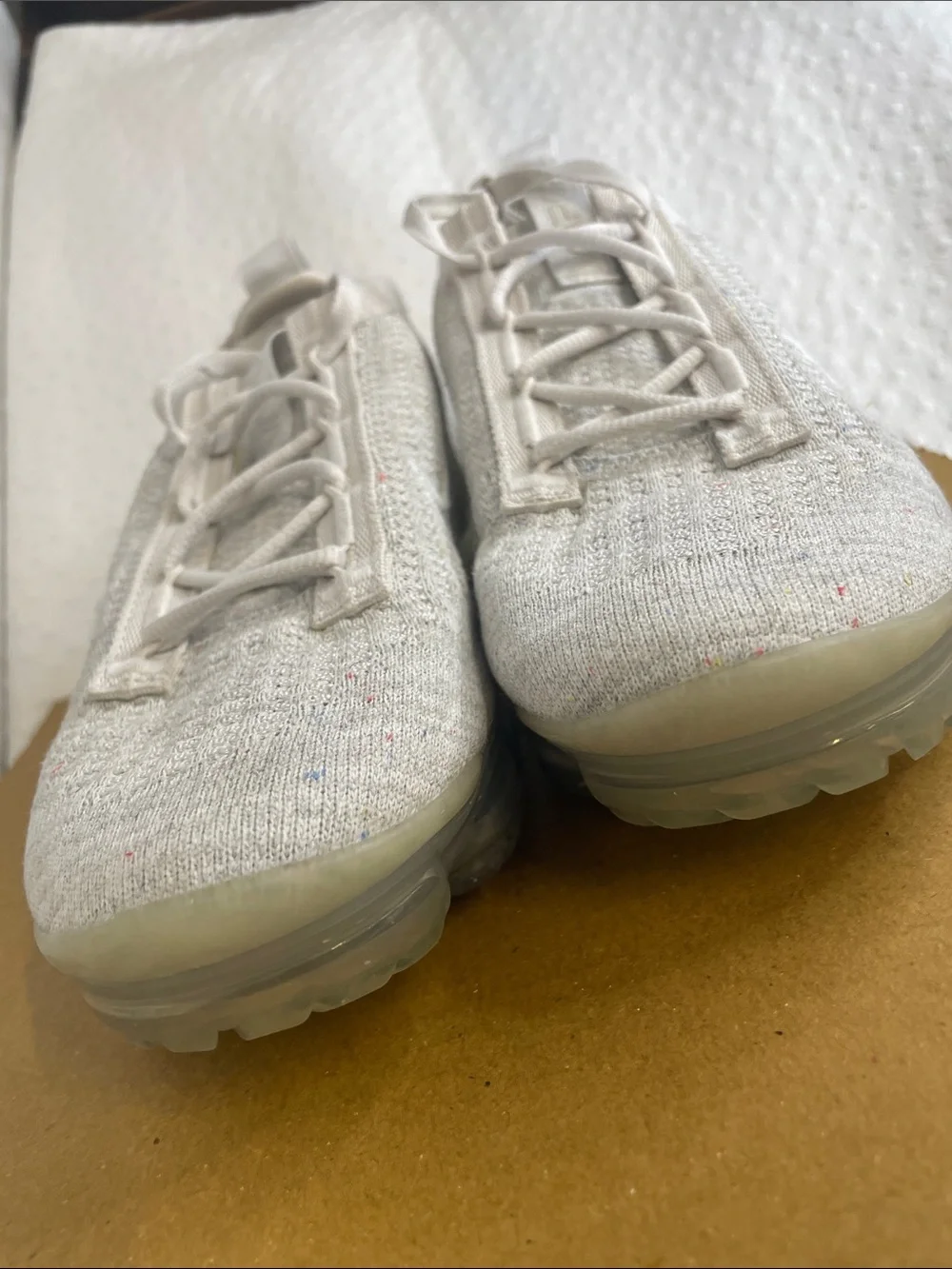 Nike Air VaporMax 2021 Flyknit shoes in “Phantom